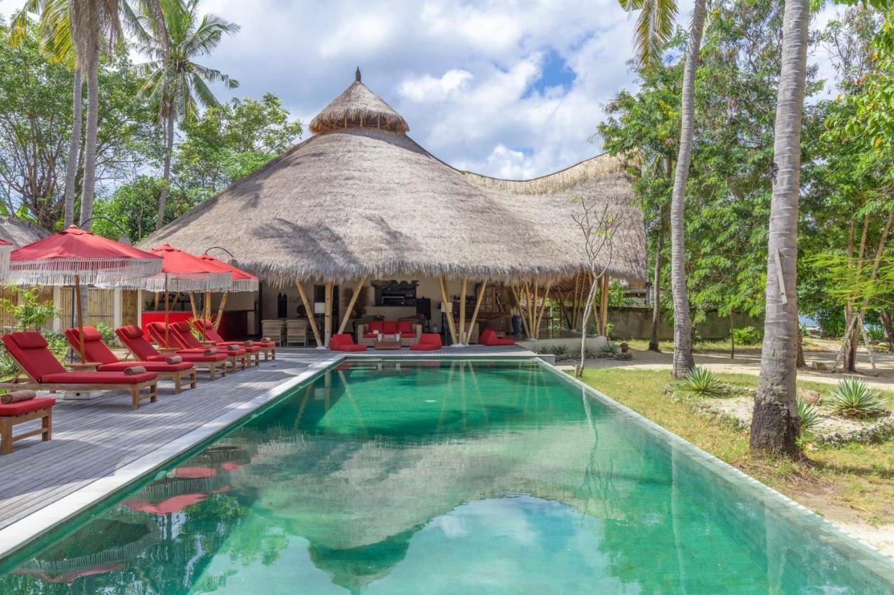 Amahelia Luxury Resort & Restaurant - 吉利阿萨汉 外观 照片