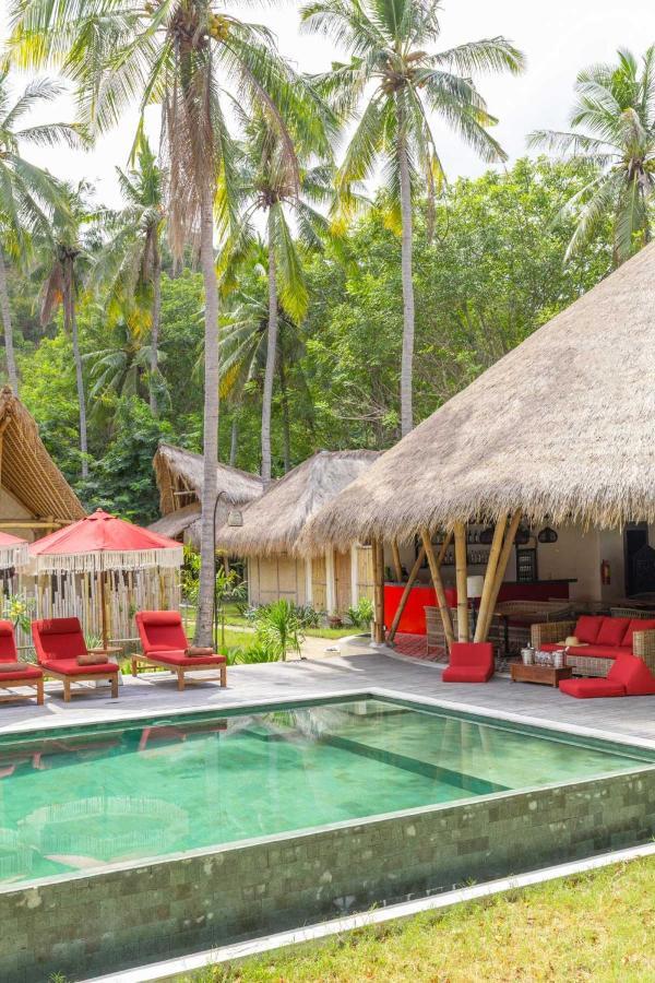 Amahelia Luxury Resort & Restaurant - 吉利阿萨汉 外观 照片