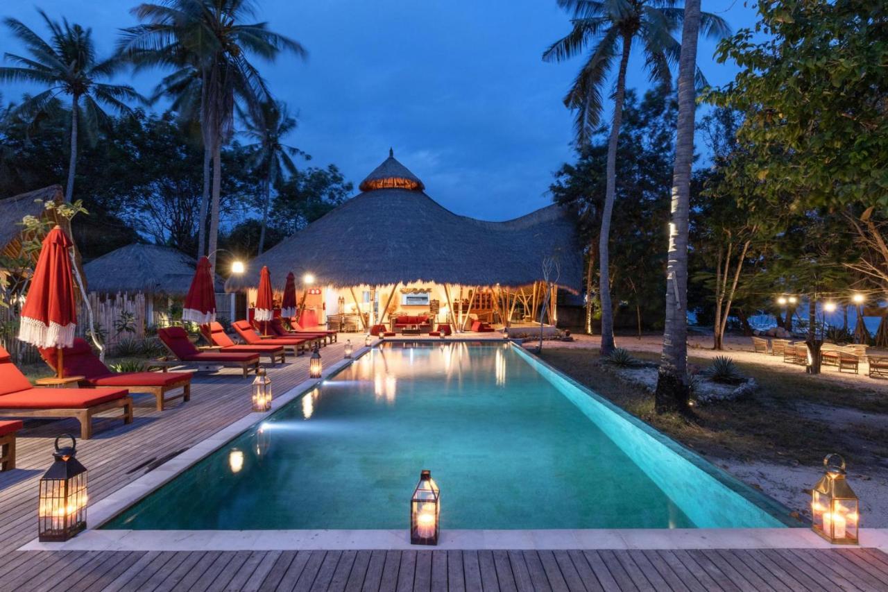 Amahelia Luxury Resort & Restaurant - 吉利阿萨汉 外观 照片