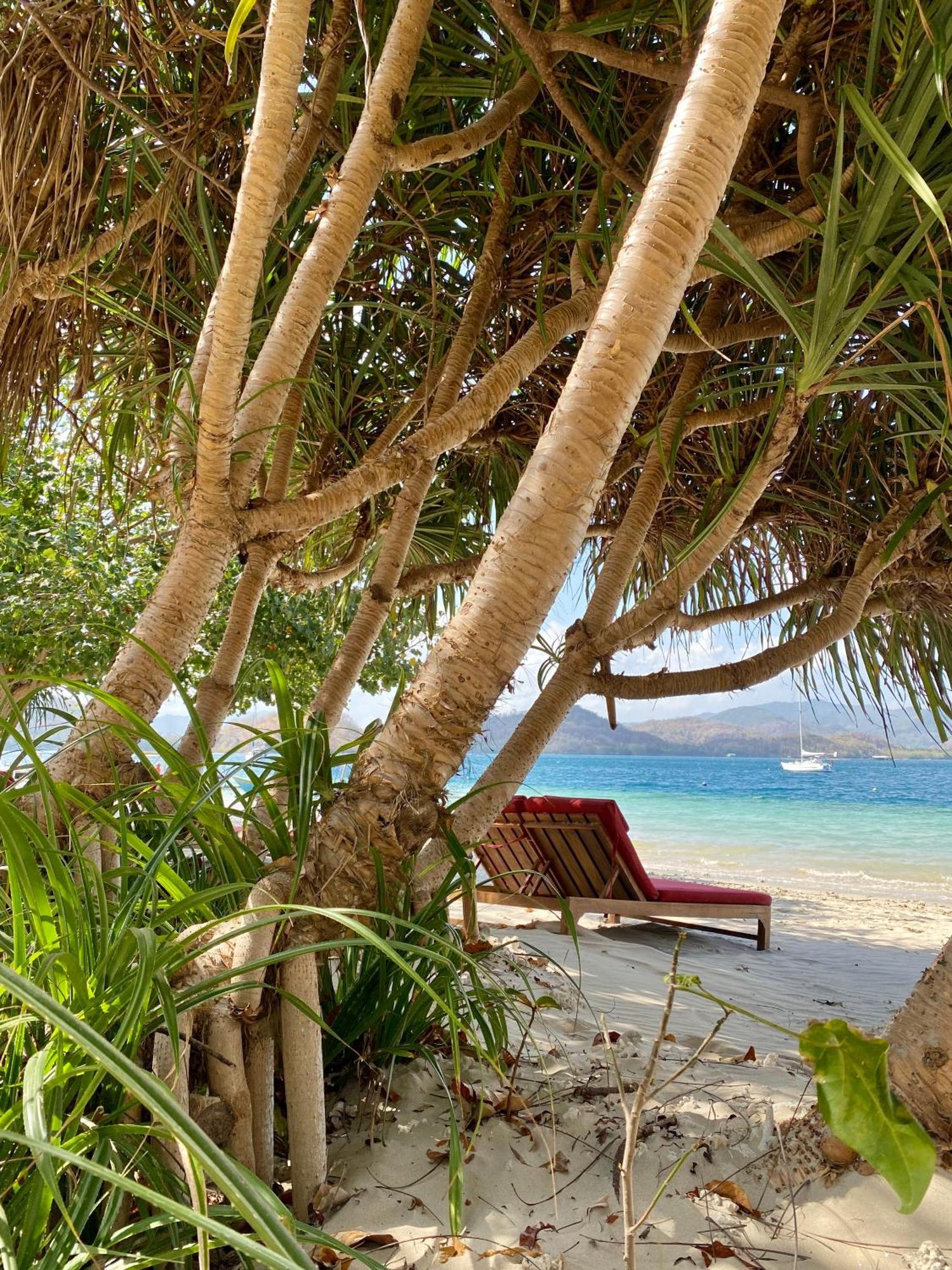 Amahelia Luxury Resort & Restaurant - 吉利阿萨汉 外观 照片